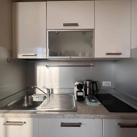 Welcome Riviera - Al Castello-vista Mare -romantico E A 20 Metri Dal Mare-toll Parking At 20 Euro Per Day To Be Booked In Advance -subject To Availability Апартаменты *