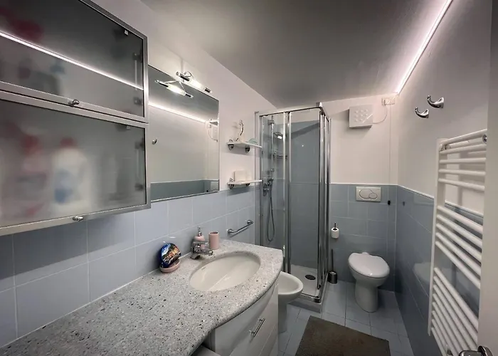 Welcome Riviera - Al Castello-vista Mare -romantico E A 20 Metri Dal Mare-toll Parking At 15 Euro Per Day To Be Booked In Advance -subject To Availability Apartman