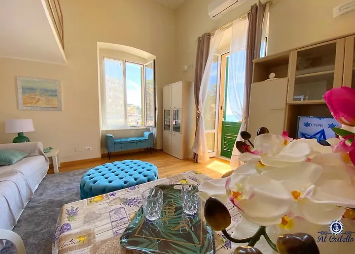 Welcome Riviera - Al Castello-vista Mare -romantico E A 20 Metri Dal Mare-toll Parking At 15 Euro Per Day To Be Booked In Advance -subject To Availability