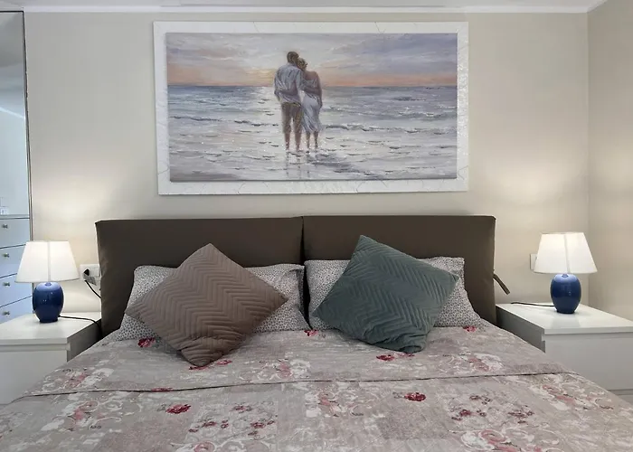 Welcome Riviera - Al Castello-vista Mare -romantico E A 20 Metri Dal Mare-toll Parking At 15 Euro Per Day To Be Booked In Advance -subject To Availability דירה *