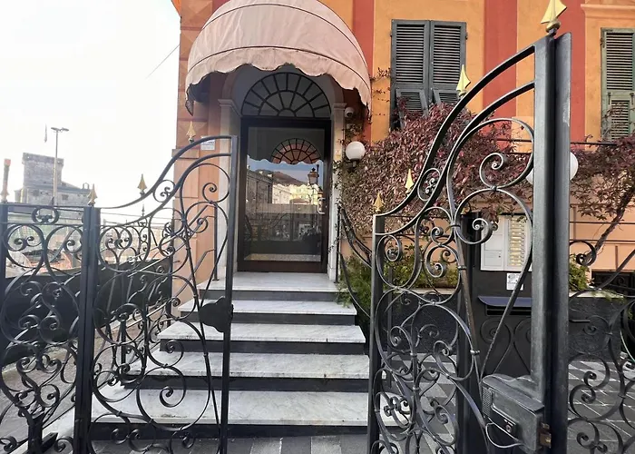 Welcome Riviera - Al Castello-vista Mare -romantico E A 20 Metri Dal Mare-toll Parking At 15 Euro Per Day To Be Booked In Advance -subject To Availability ראפאלו