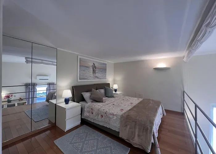 Welcome Riviera - Al Castello-vista Mare -romantico E A 20 Metri Dal Mare-toll Parking At 15 Euro Per Day To Be Booked In Advance -subject To Availability *